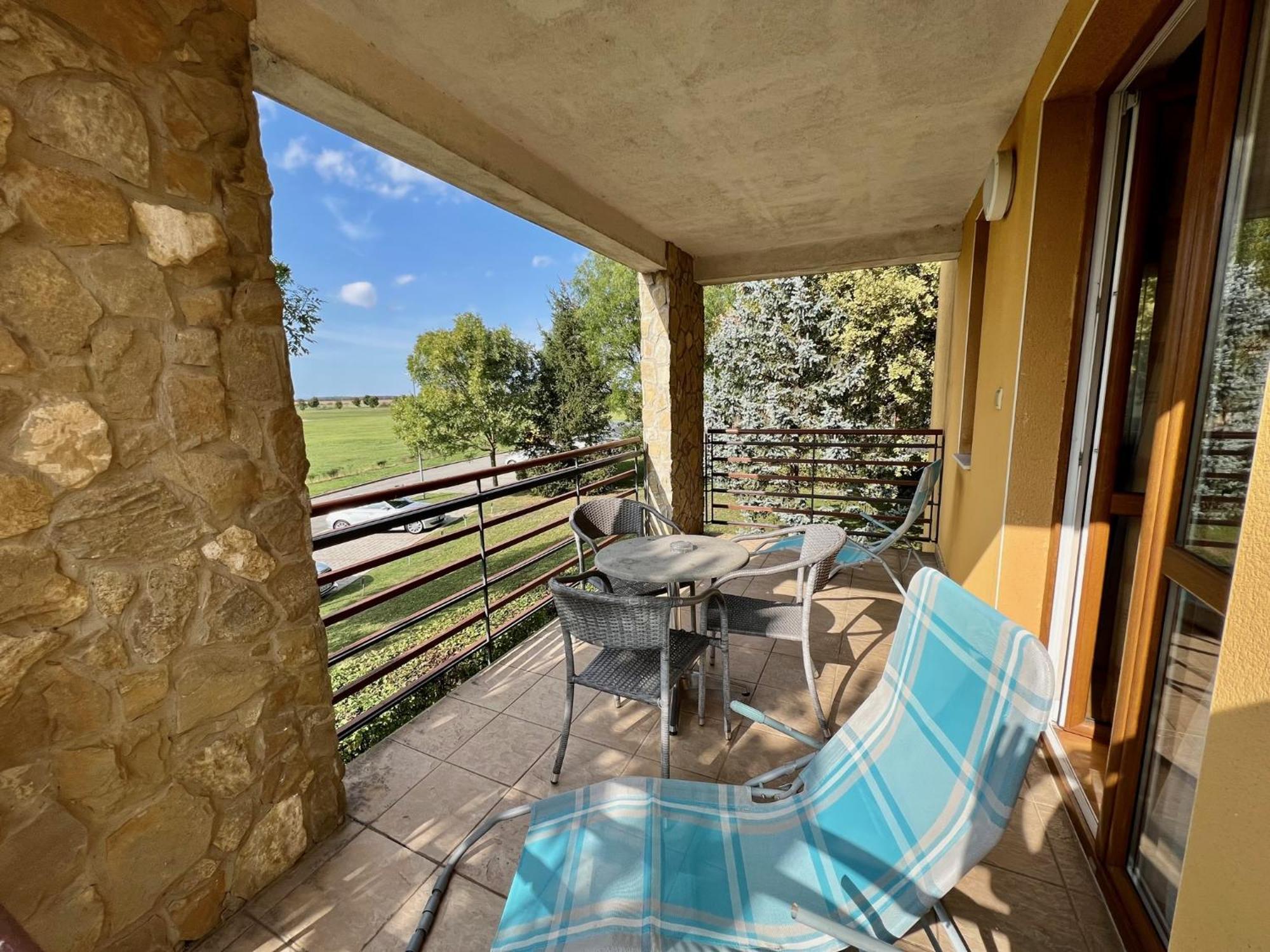 Luxus Golf Apartment Бюк Экстерьер фото